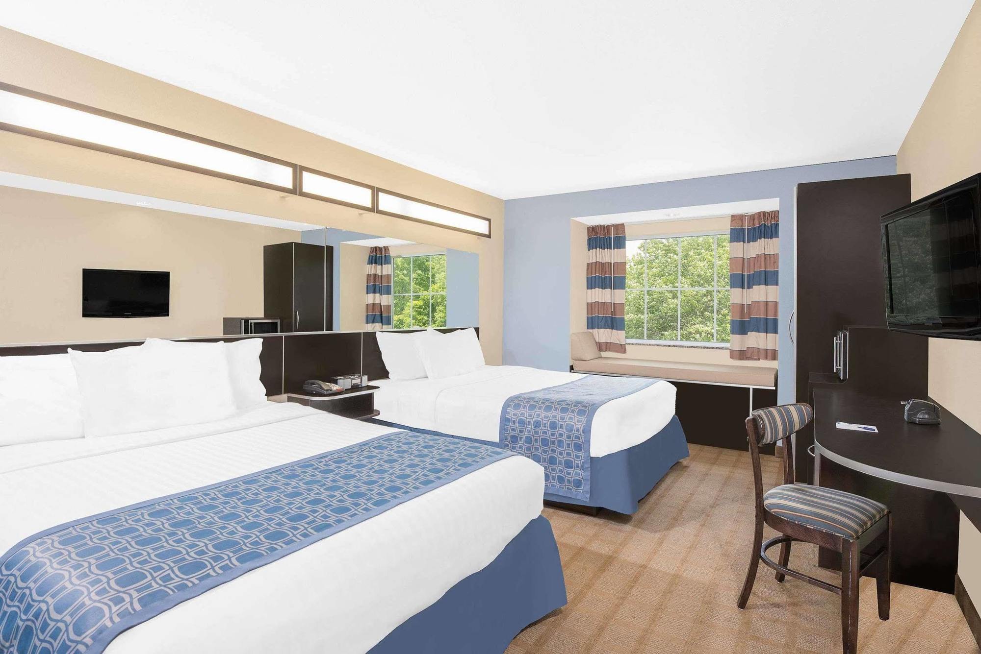Microtel Inn & Suites By Wyndham Waynesburg Ngoại thất bức ảnh